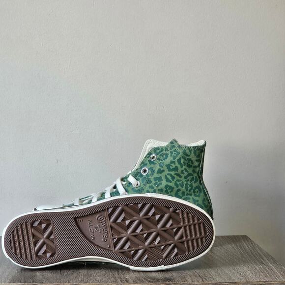 Converse Women's CTAS Animal Print Lift Hi Tops Size 7 Green A15054C NWT - Picture 5 of 6